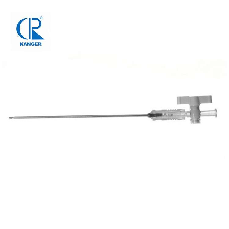 Insufflator nálar